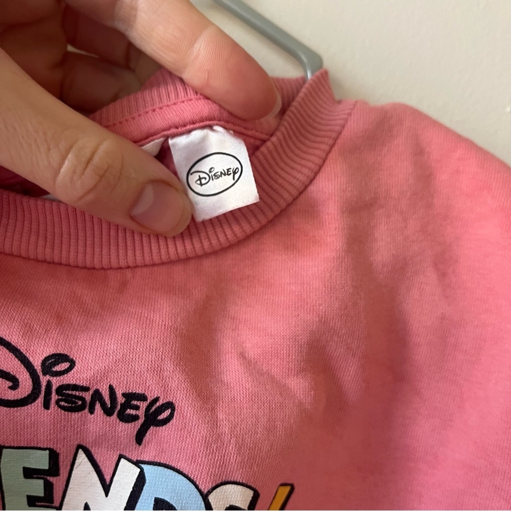 H&M Disney Friends Sweatshirt Pink Girls 4-6Y Daisy Pluto Goofy Graphic Pullover - Picture 6 of 11